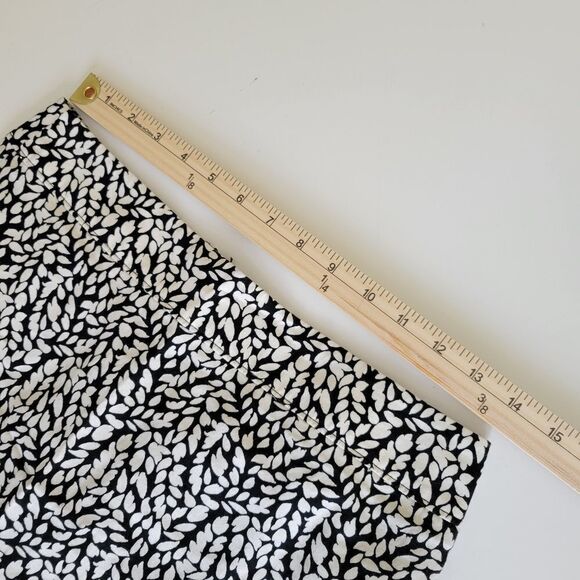 4P LOFT COTTON LINED BLACK & WHITE ZIP SKIRT 4 PETITE - Picture 2 of 11